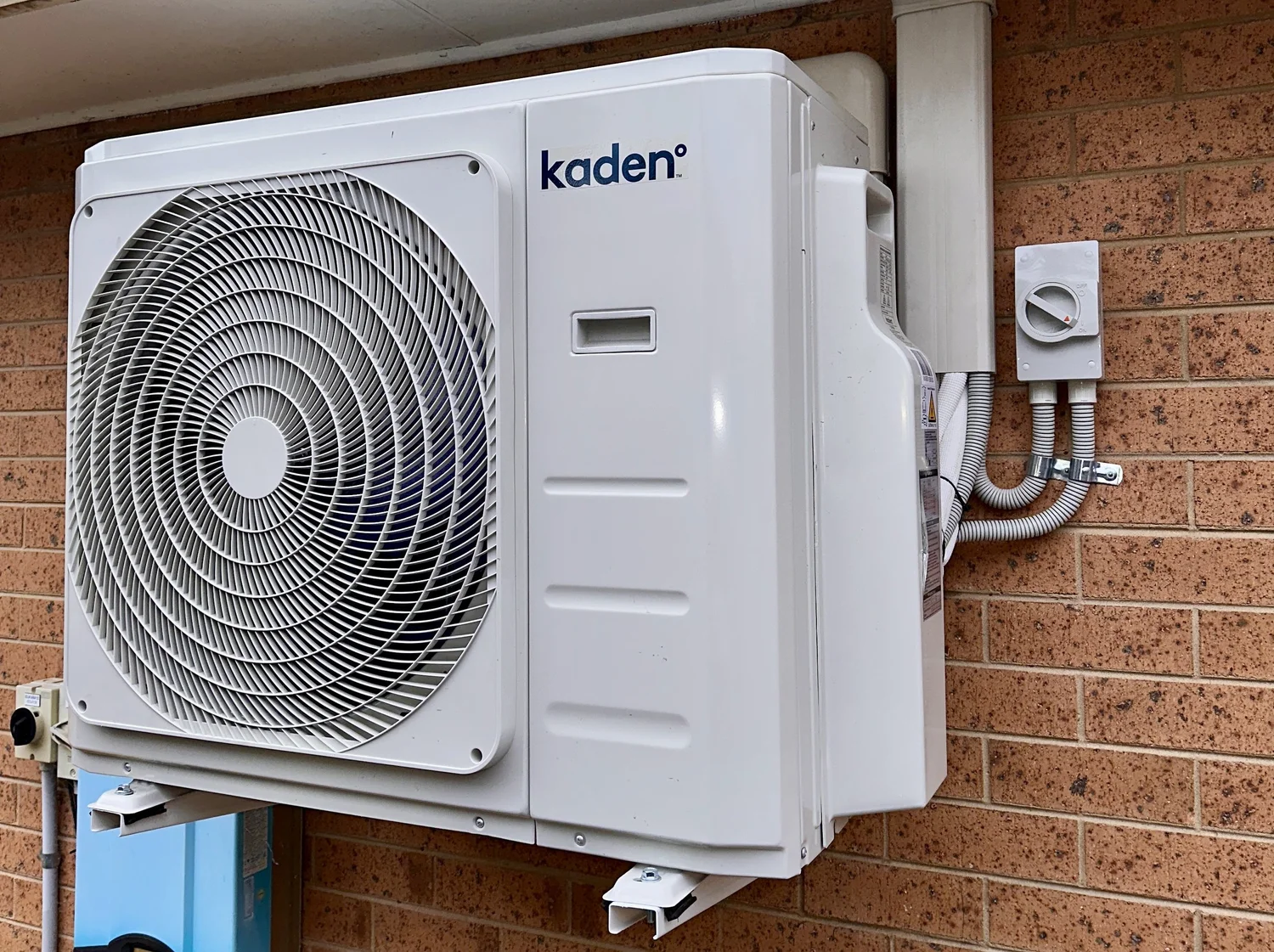 Heating and cooling image from Big Time Plumbing's website