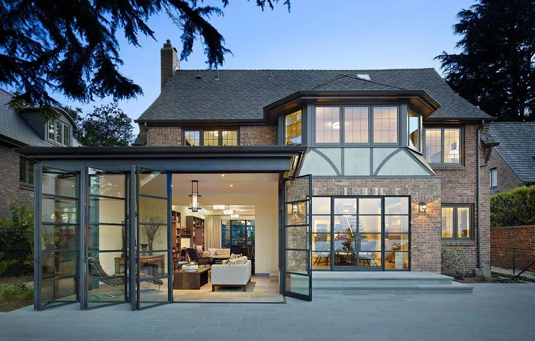 urban-tudor-patio.jpeg