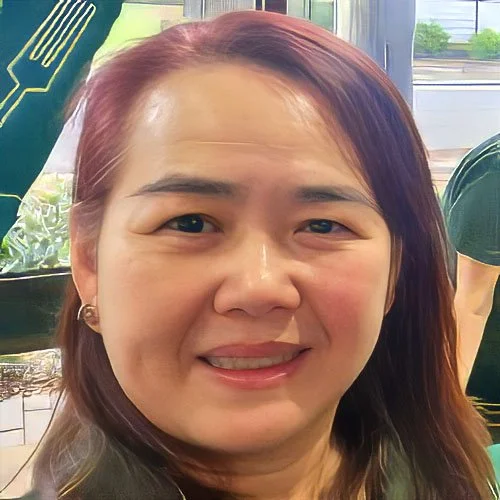 Committee     Veronica Yong