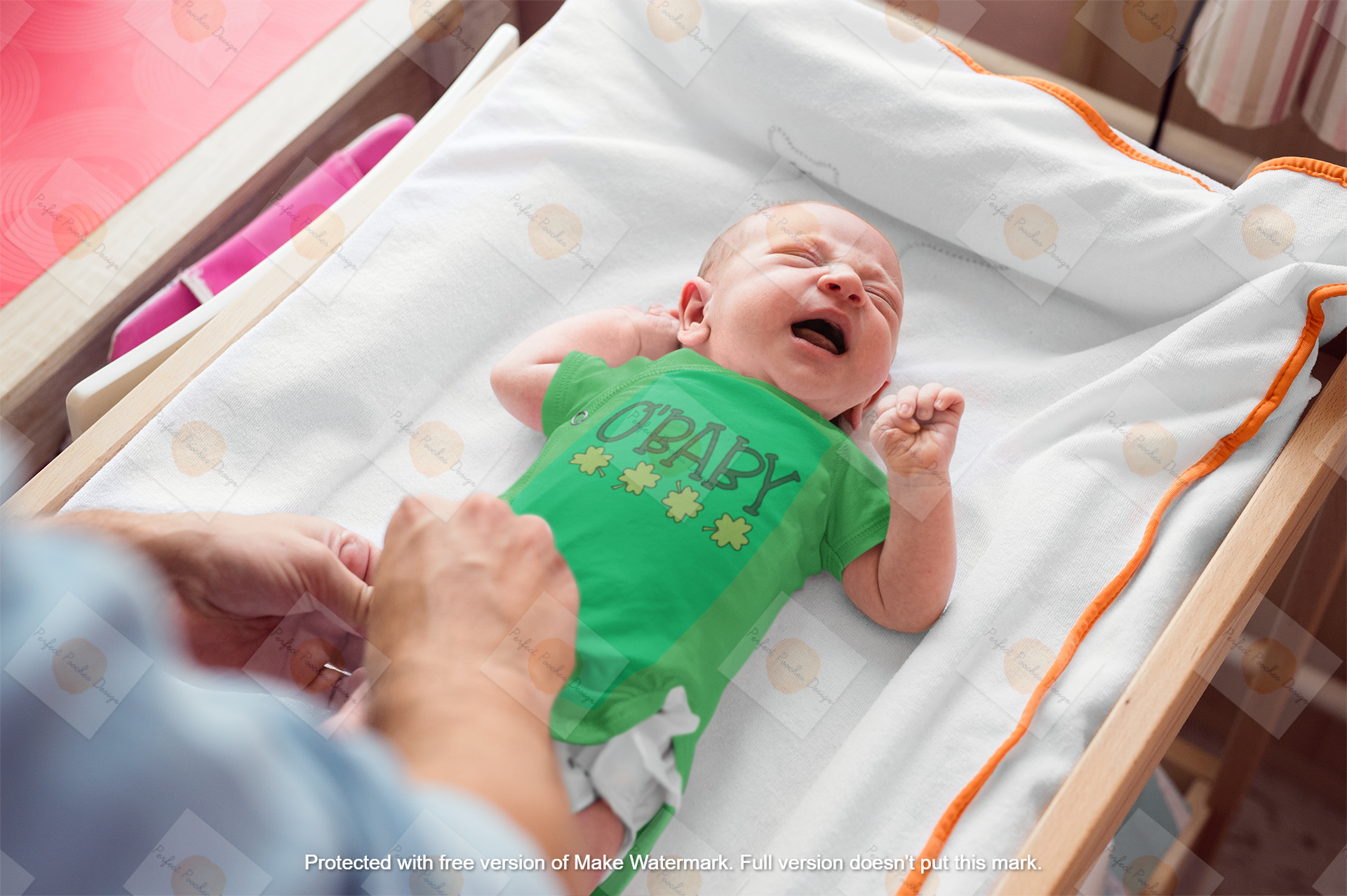 onesie-mockup-featuring-a-crying-newborn-34627-r-el2.png
