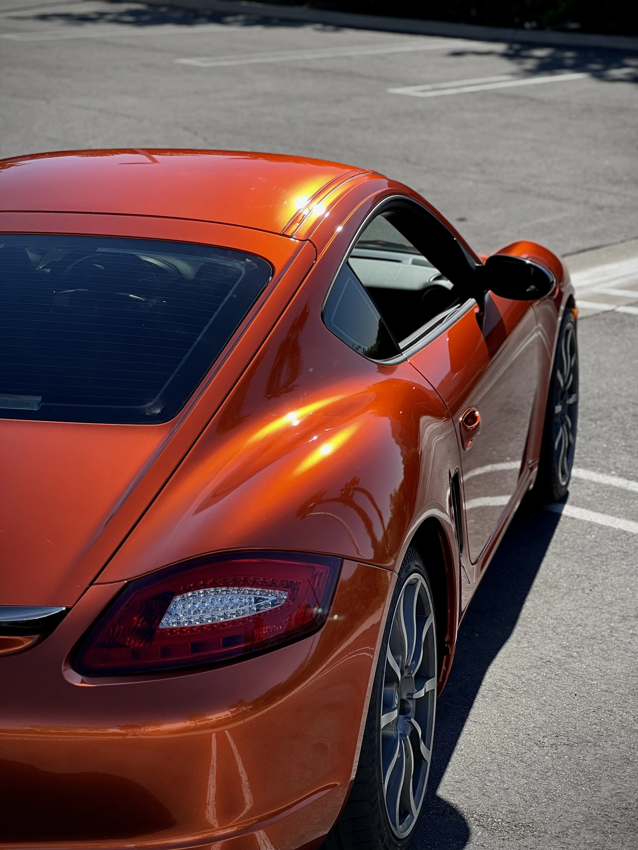 Gloss Liquid Metallic Molten Copper