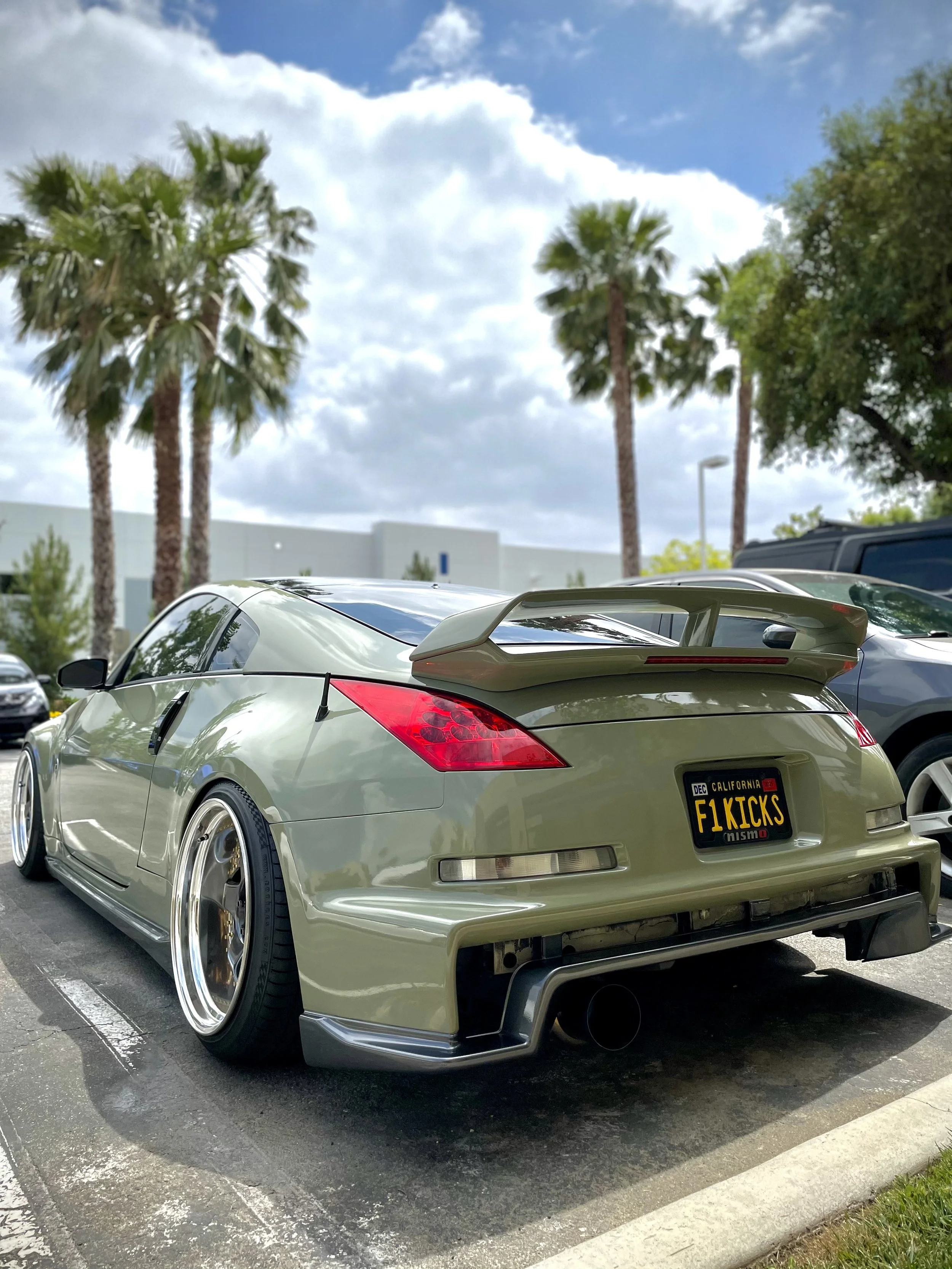 Gloss Khaki Green