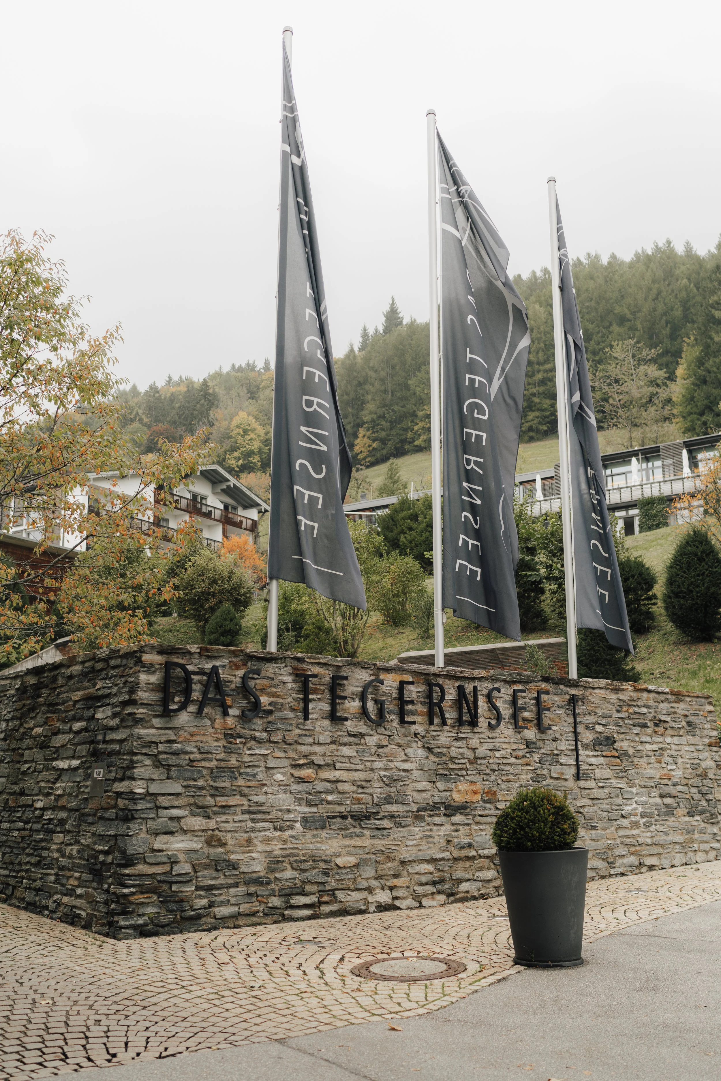 Das Tegernsee x Benjamin Hoti-21.jpg