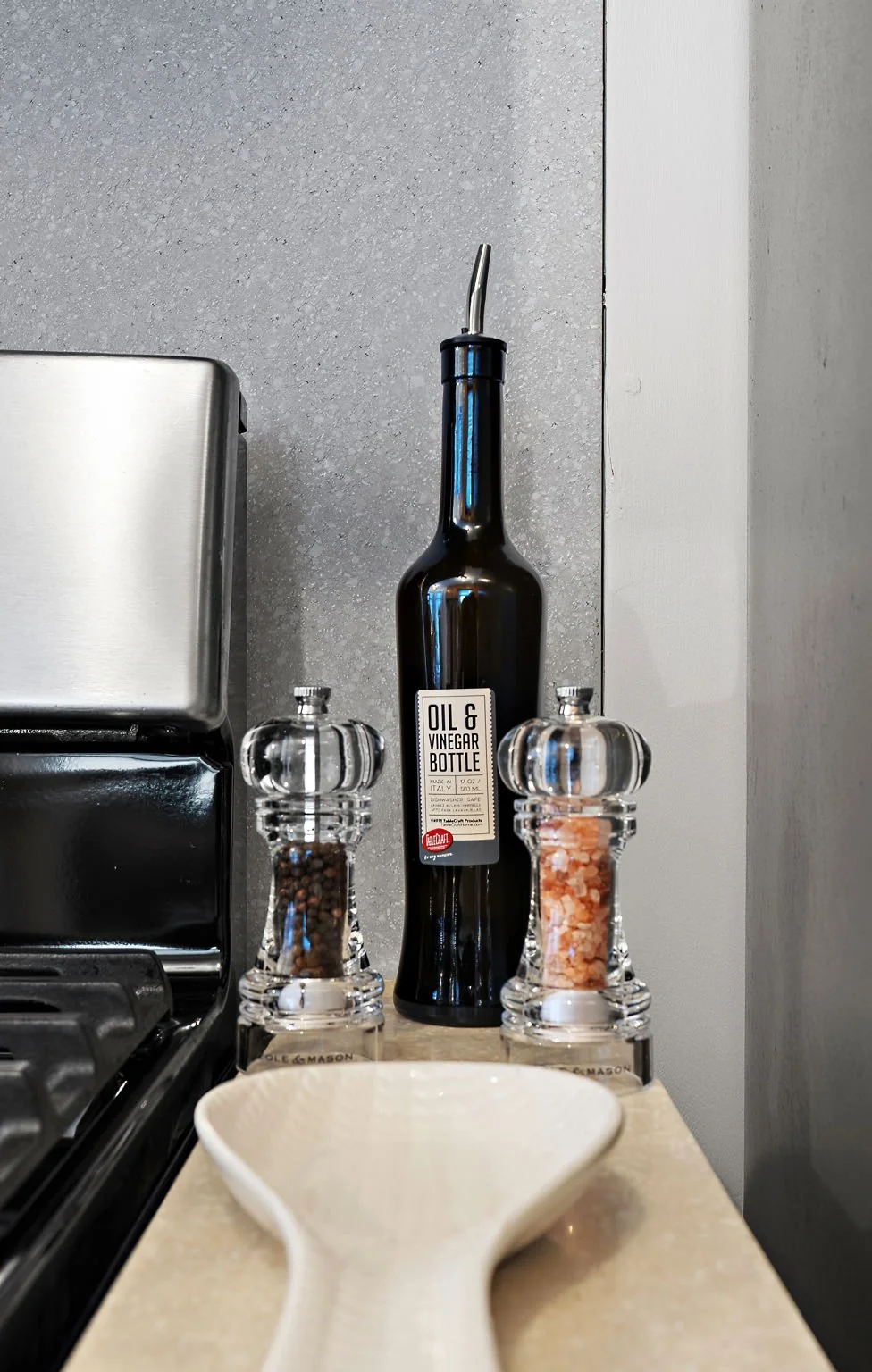 444-web-or-mls-11-4-24 Roxy Rentals - Drew (20).jpg