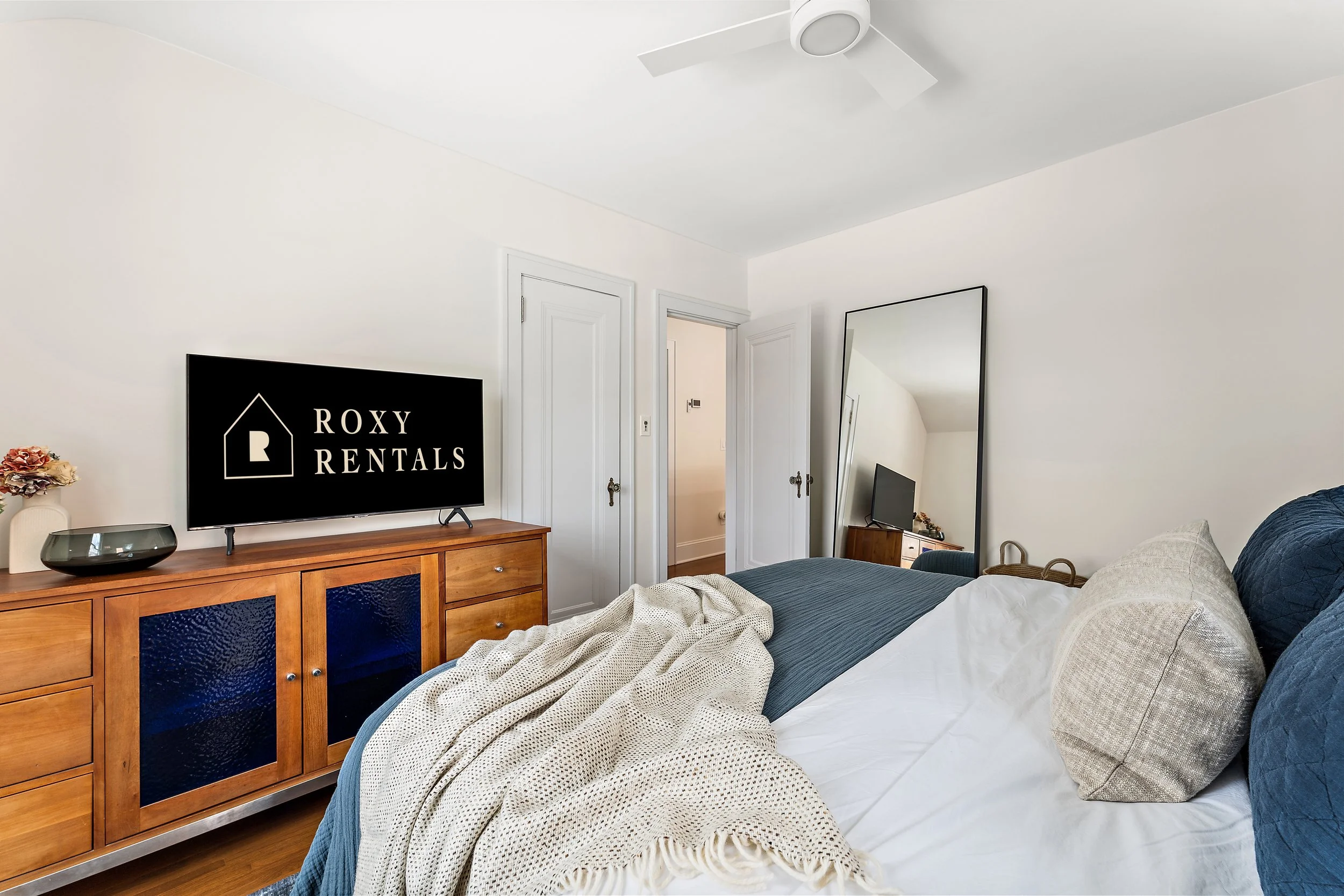Why Choose a Roxy Rental 🏡Over a Hotel🏨? — Roxy Rentals