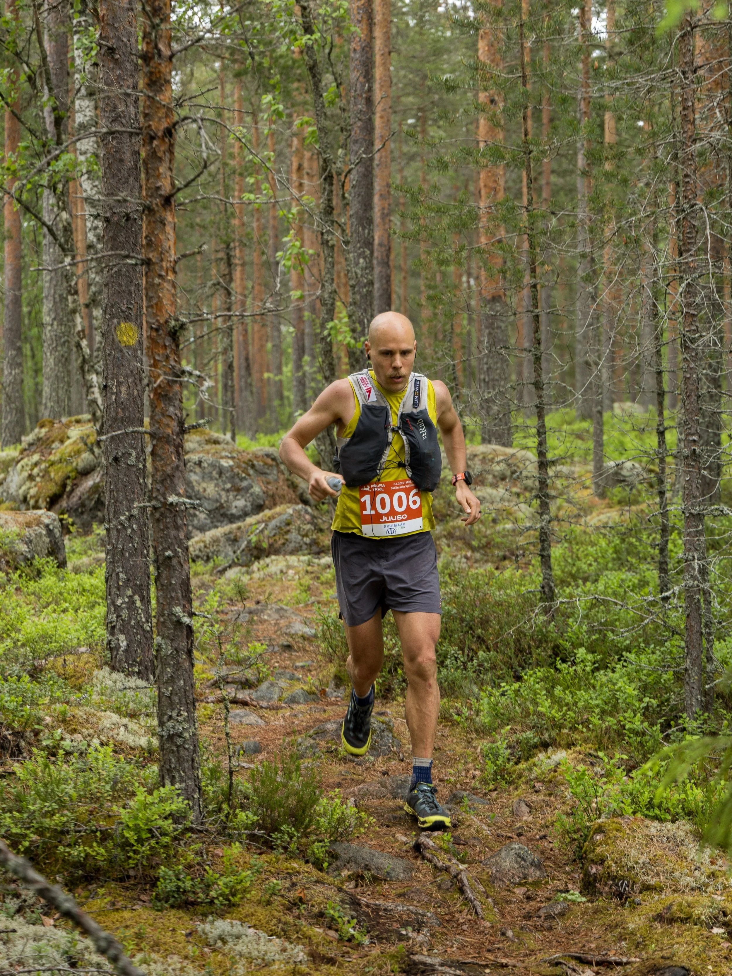 Peura Trail numeroina 👇

102km
10:59&rsquo;32
1078 vertikaalia
6:23 min/km keskivauhti
6min huoltohommia
8,5 litraa nestett&auml; = 0,77 litraa/h
78 Jollospalloa = 7,1 palloa/h
10 kompastumista

📸 @jupechu 

#peuratrail #polkujuoksu