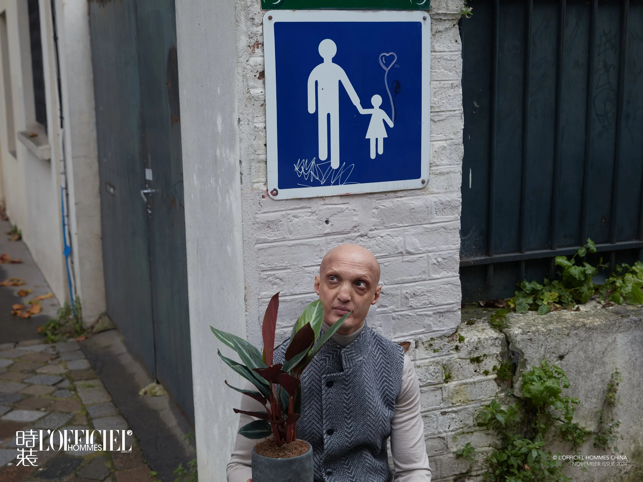 20241108LOFFICIELHOMMESCHINA00705.jpg