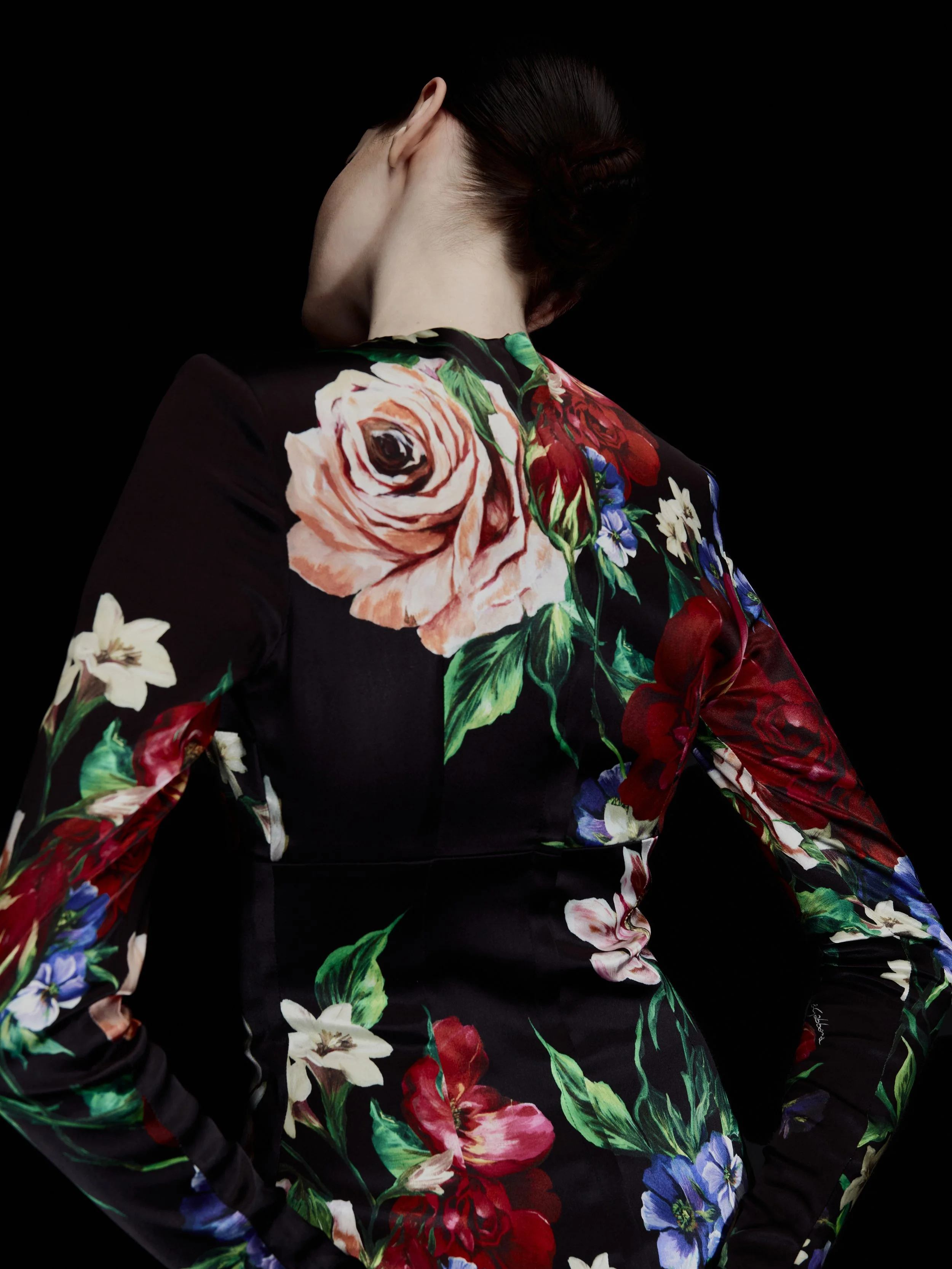 L'OFFICIEL_HK_FASHION_Opulent_Void_ (1).jpg