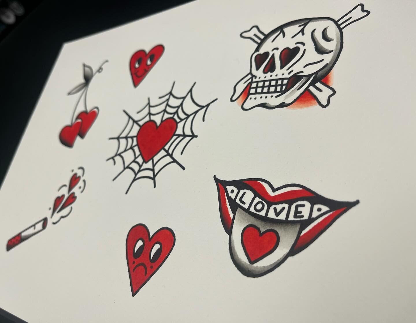 last sneaky peaky ! design offerings from: @carbellatattoo for our vday flash event TOMORROW!! event info below ⬇️⬇️⬇️

Around noon I will be going out to the line to get down everyone&rsquo;s name and design choice. You have to physically come to th