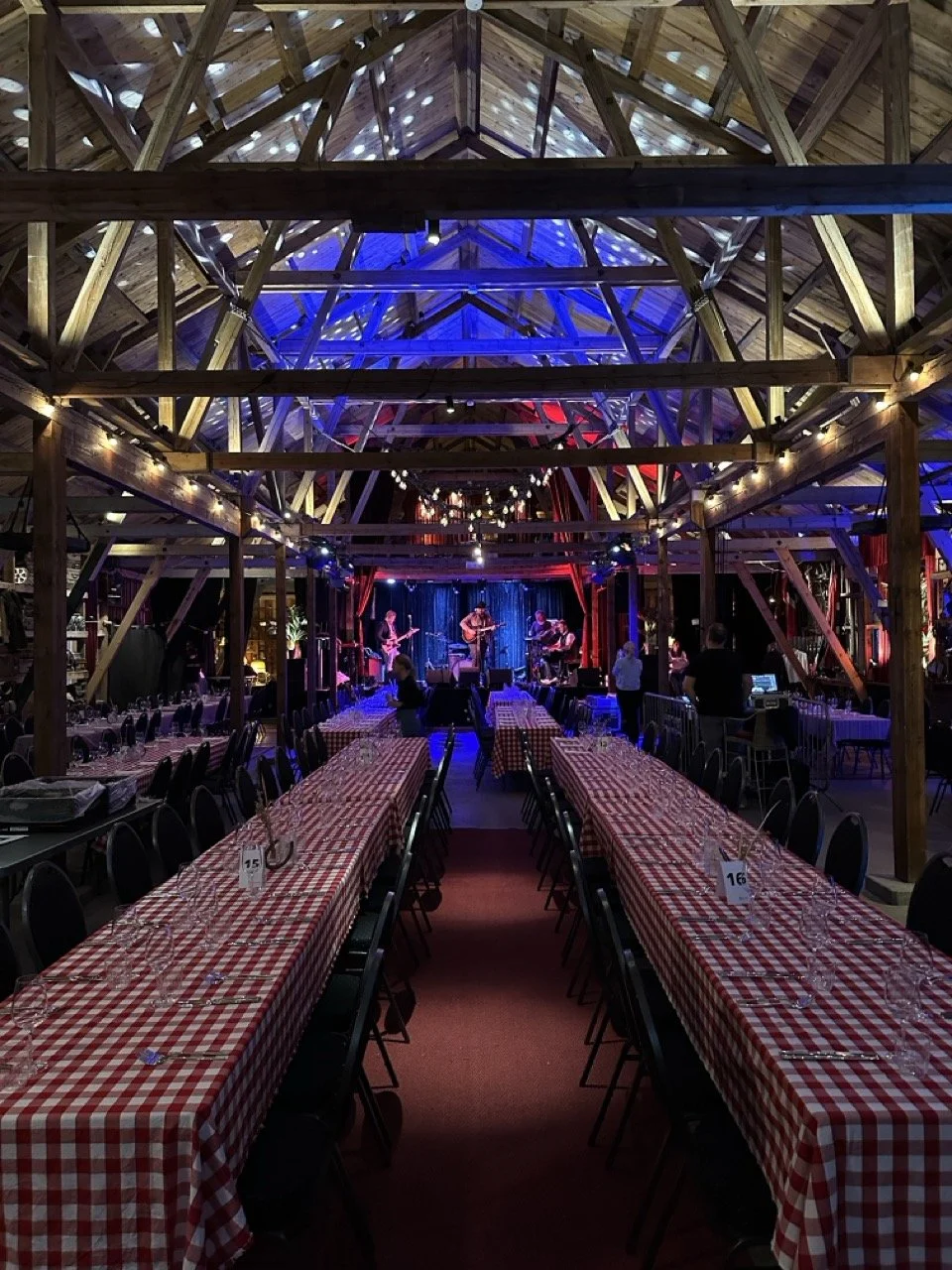 Temafester-Haubitz-Hall-11 Large.jpeg