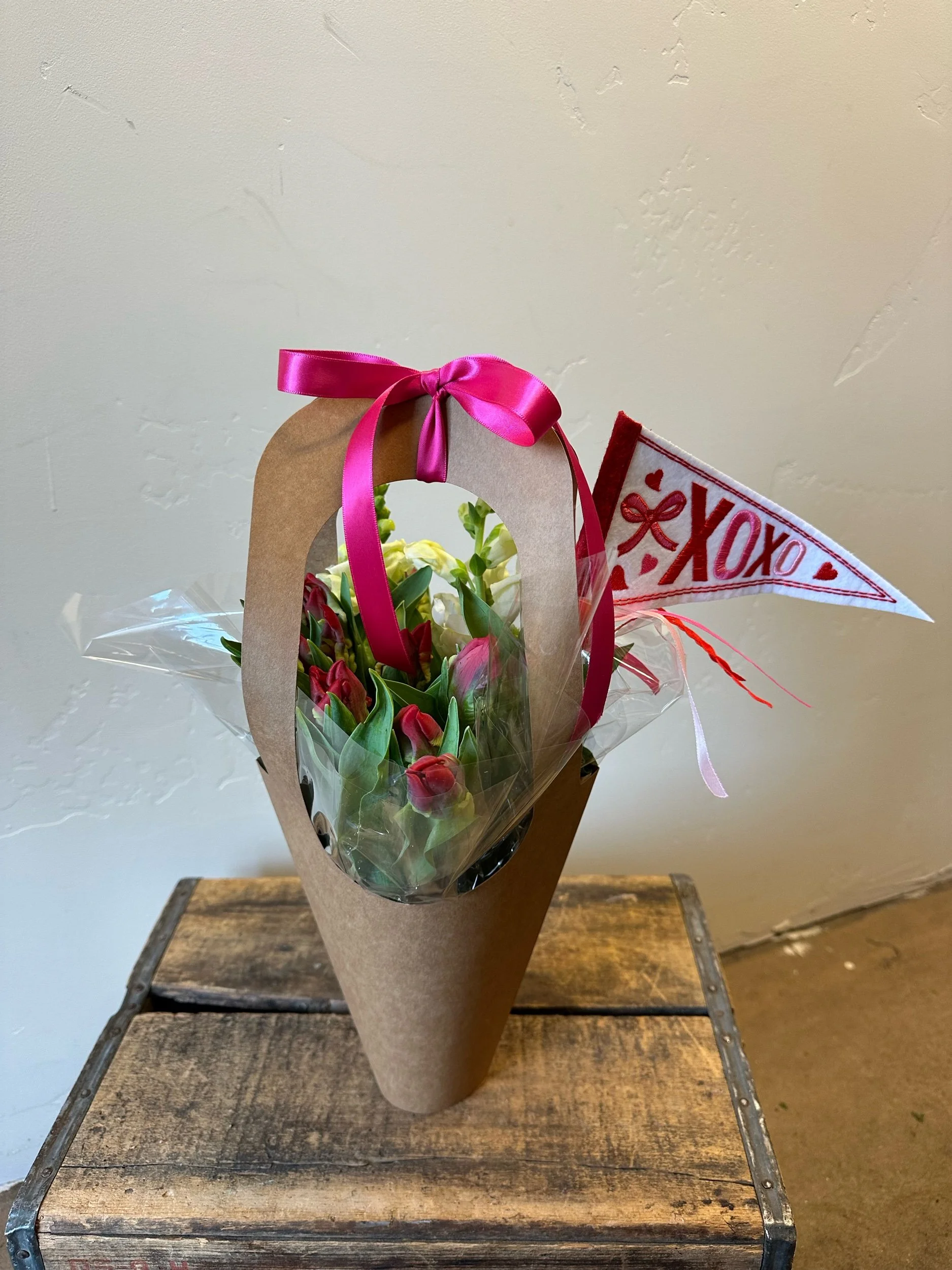 Utah Grown Tulip Wrap