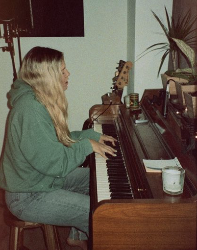 5 "Cheats" to Sound Like a Pro (Even if You Just Started Piano)