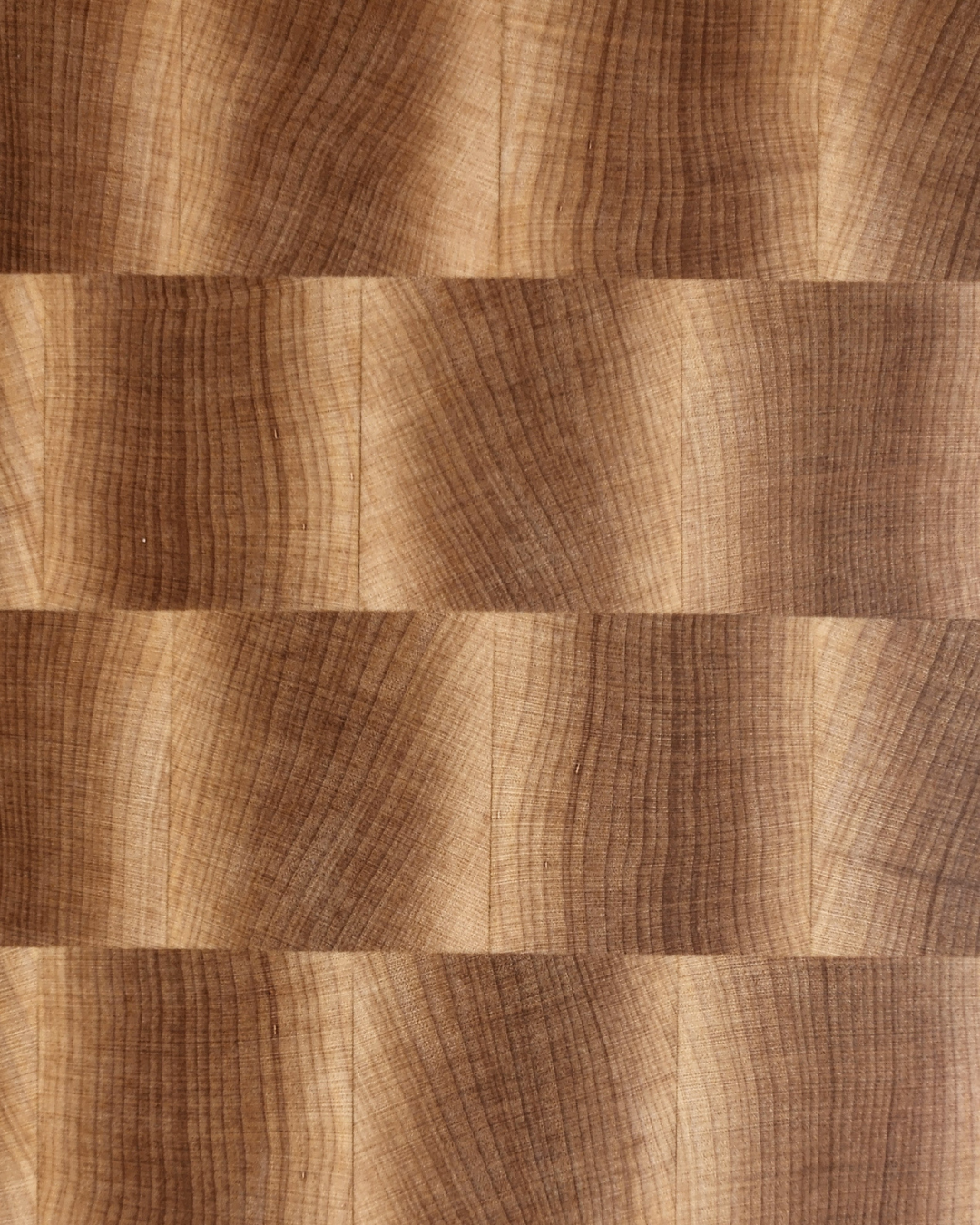 Maple End Grain Cutting Board Grain Close Up.png