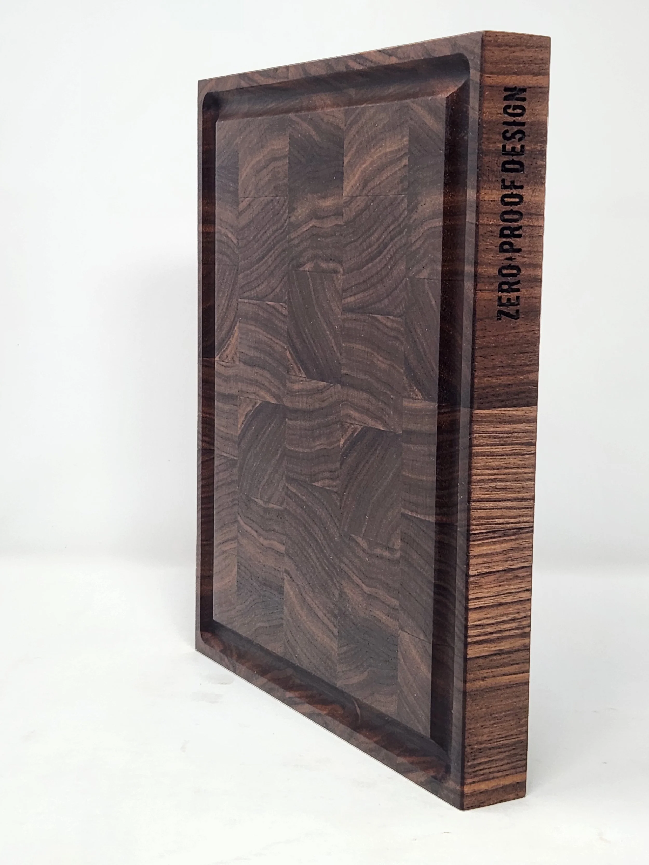 Eco-friendly walnut cutting board finished with all-natural oils