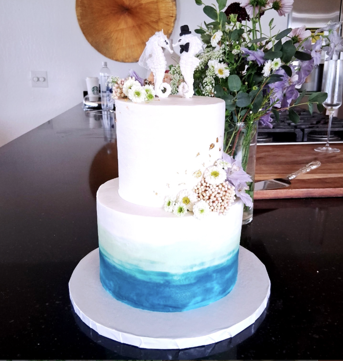 Sunny Wedding Cake 2026