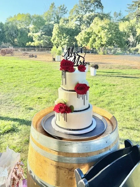 Amy Wedding Cake 2025