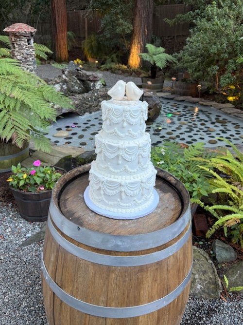 Kirstynn Wedding Cake 2025