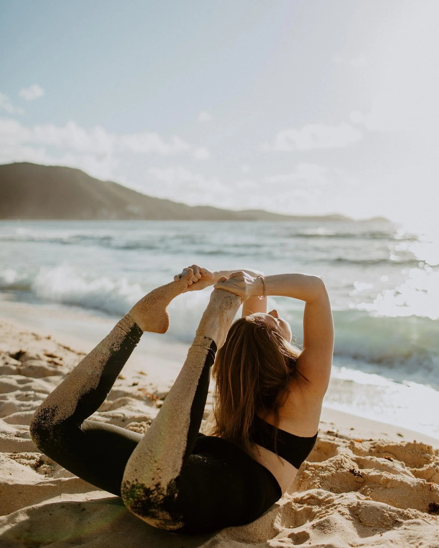 playing in the sand 💙

📸: @lindsandmax