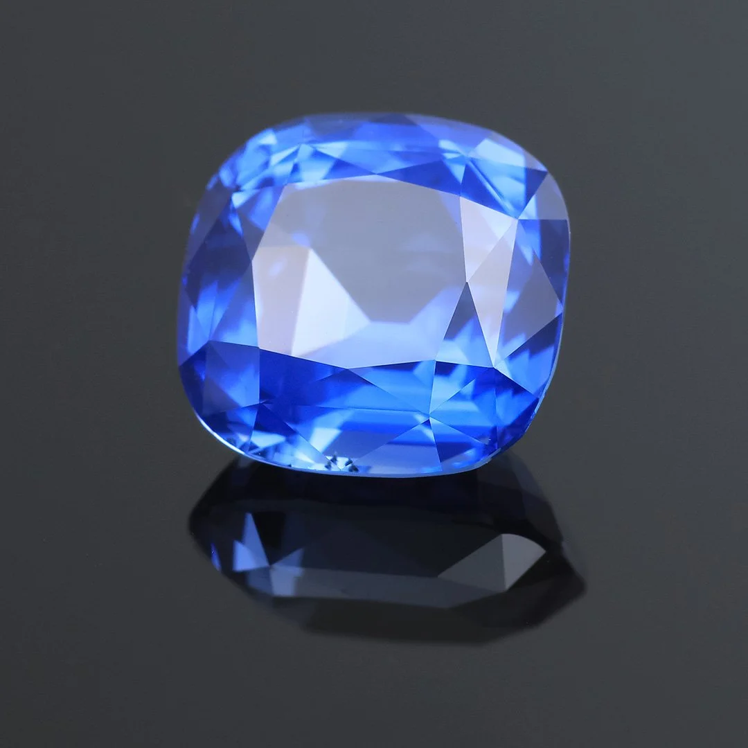 Ceylon Cornflower Blue Sapphire - Cushion Cut - 3.83ct