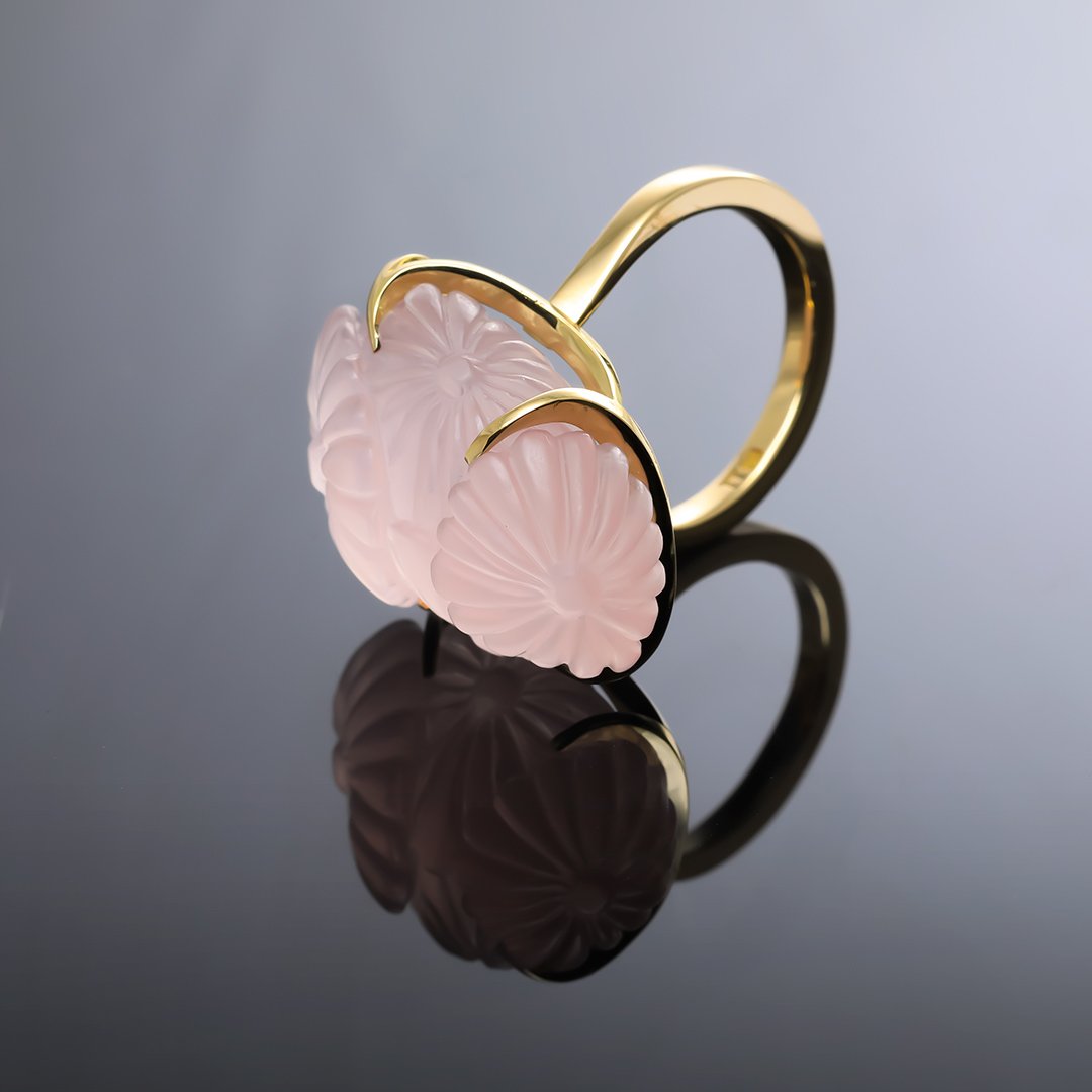 Rose Quartz with 18K Yellow Gold - Taurus (among the Flowers) Ring