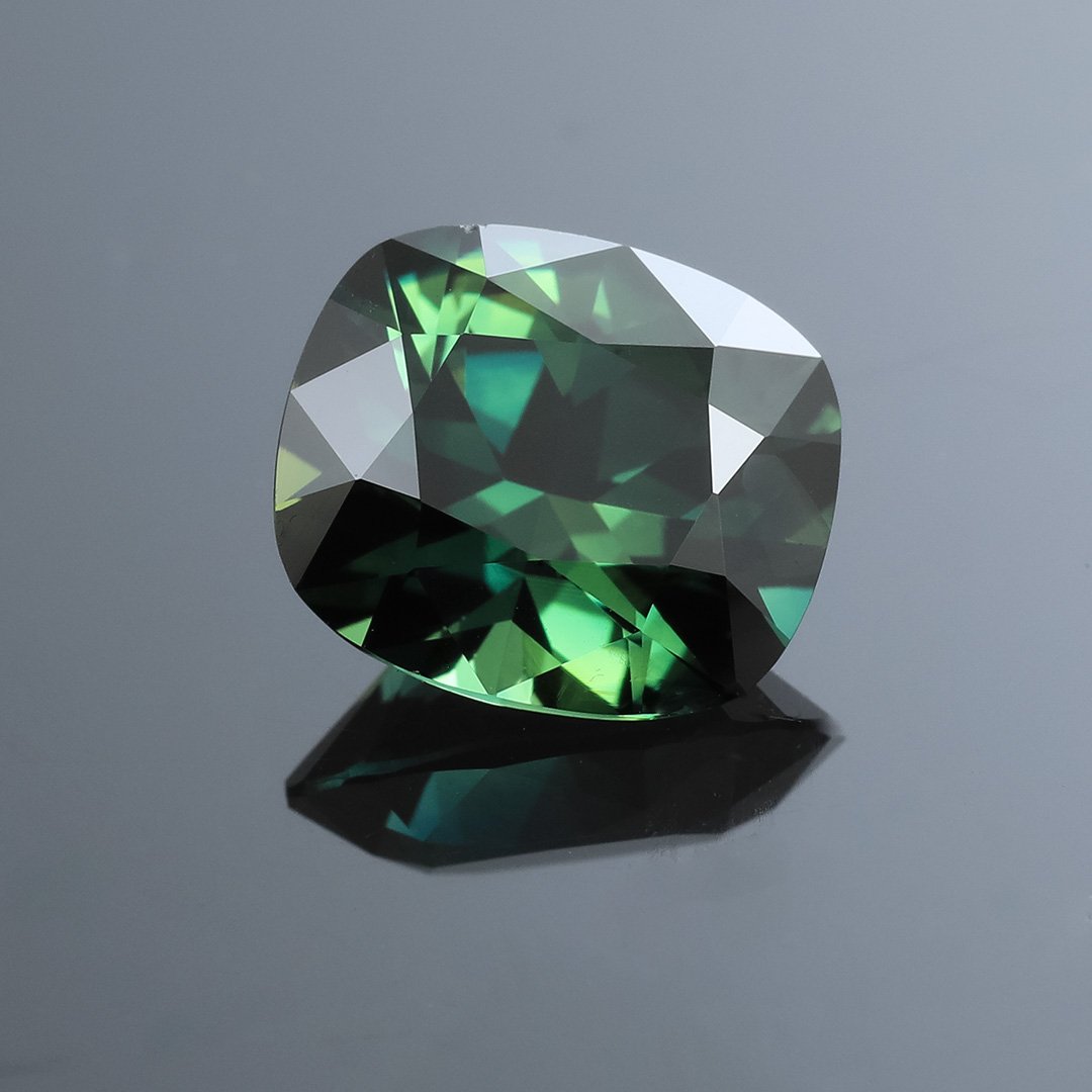 Australian Green Blue Parti Sapphire - Rectangle Cushion - 3.87ct