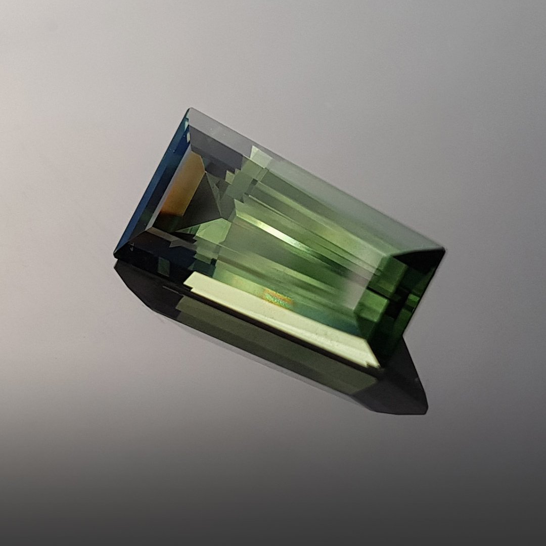 Australian Sapphire - Tapered Baguette - 3.47ct by Doug Menadue