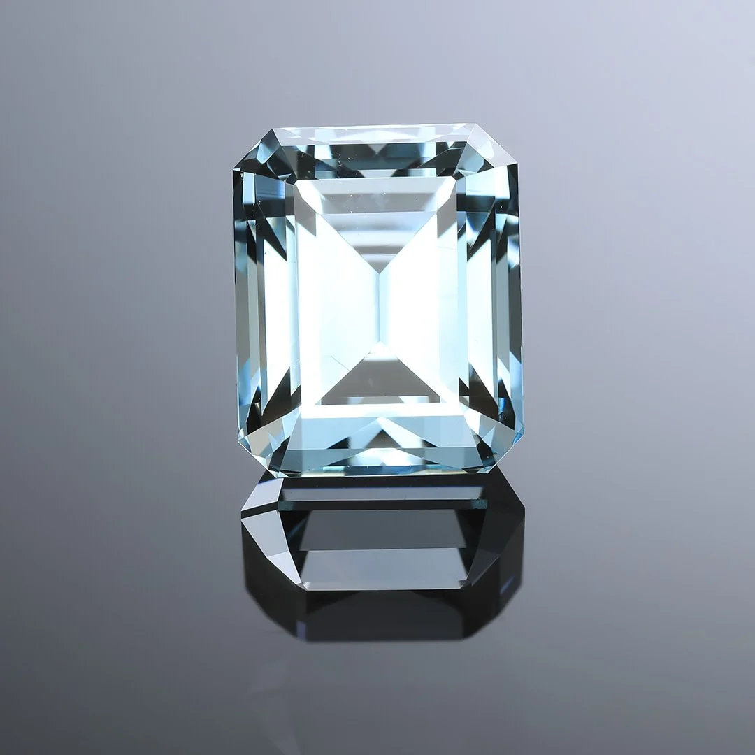 Australian O'Briens Creek Natural Blue Topaz - Emerald Cut - 14.59ct