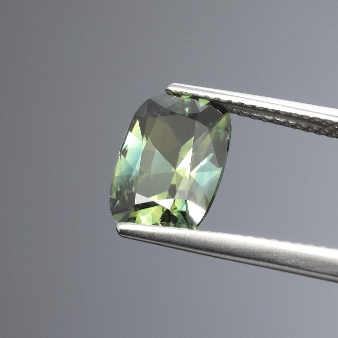 Australian Parti Sapphire - Rectangle Cushion - 2.97ct