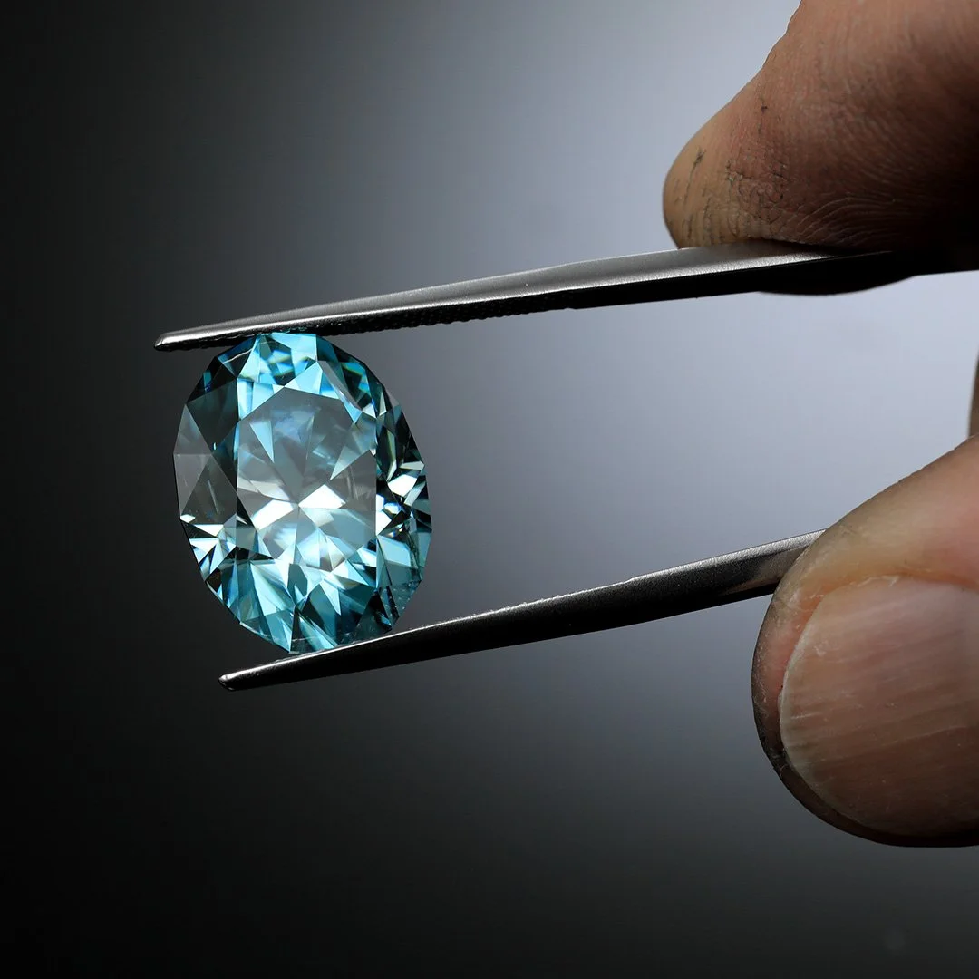 Cambodian Blue Zircon - Beautiful Oval - 17.35ct
