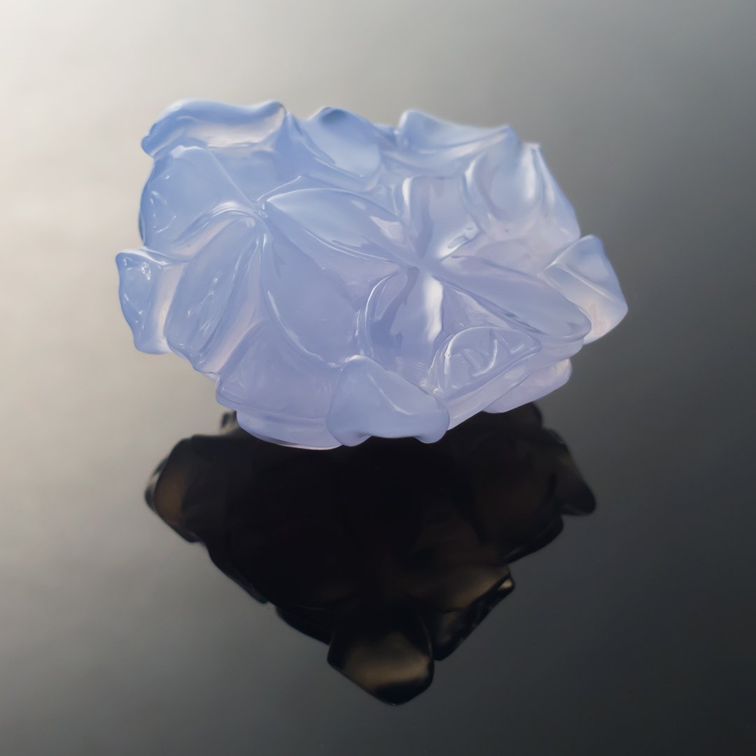 Gem Carving - Blue Chalcedony - Hydrangeas - 99.15ct by Doug Menadue
