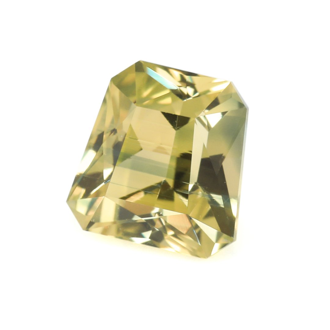Precision Gem - Australian Yellow Parti Sapphire - Shield - 1.39ct by Doug Menadue