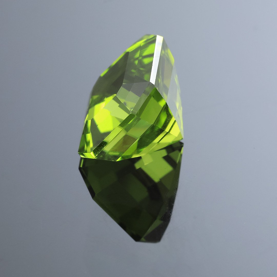 Peridot - Emerald Cut - 6.47ct