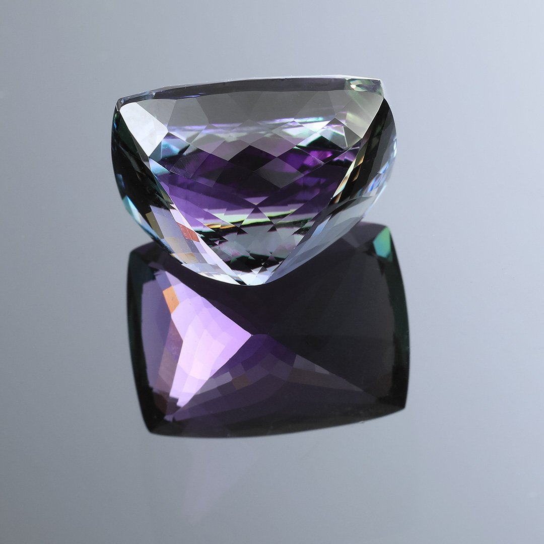 Tanzanite - Rectangle Cushion - 21.63ct