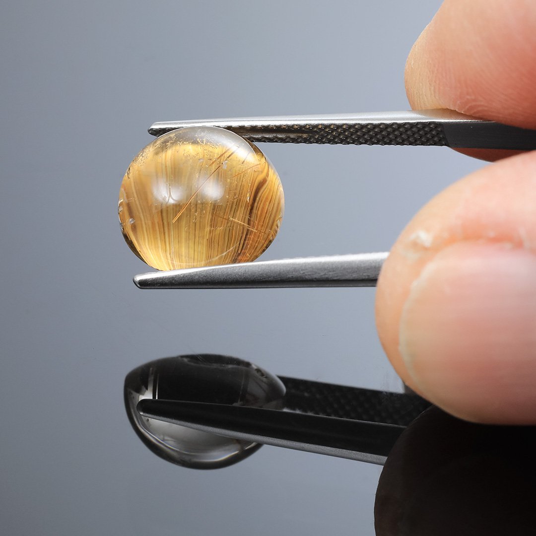 Golden Cats Eye Rutilated Quartz - Round Cabochon - 6.91ct