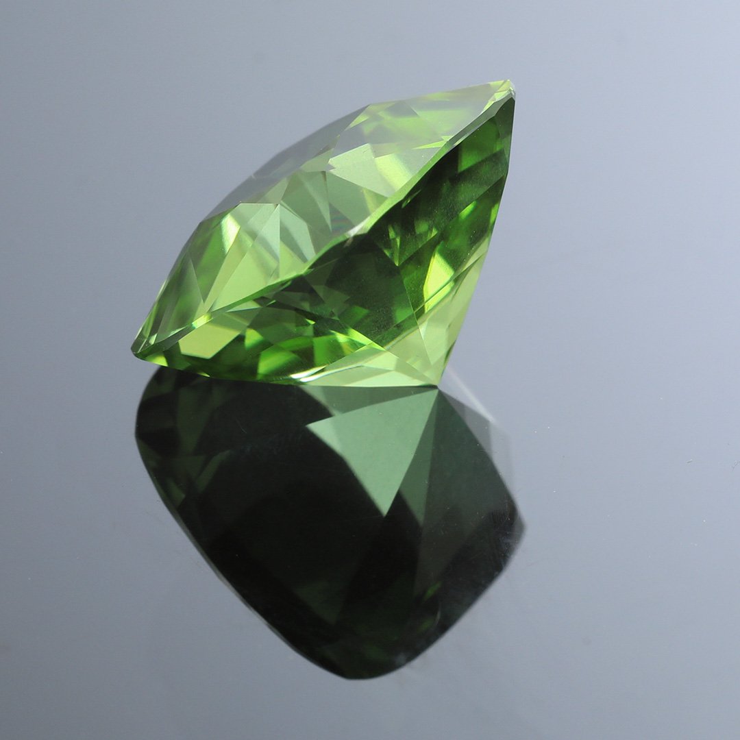 Burmese Peridot - Square Cushion - 10.4ct
