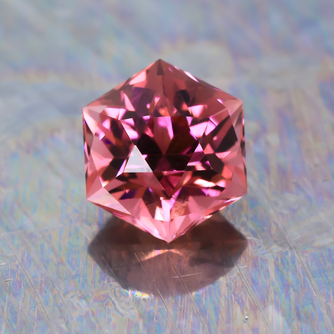 Bespoke Gem - Pink Tourmaline - Shinsui - 1.96ct by Doug Menadue