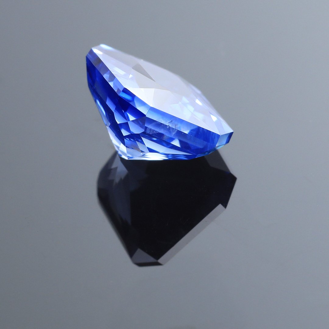 Ceylon Blue Sapphire - Rectangle Radiant - 2.52ct