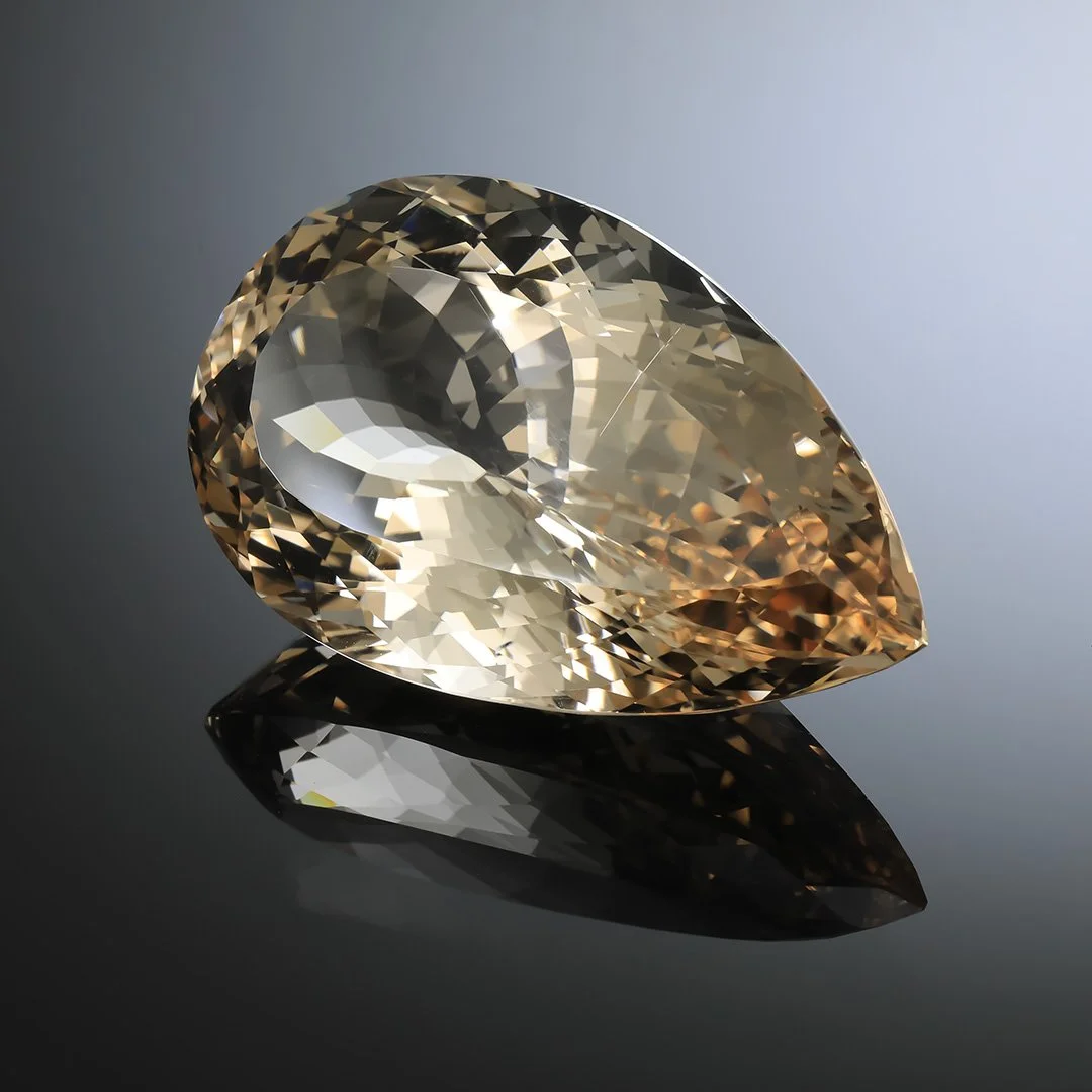 Champagne Topaz - Pear - 294.30ct