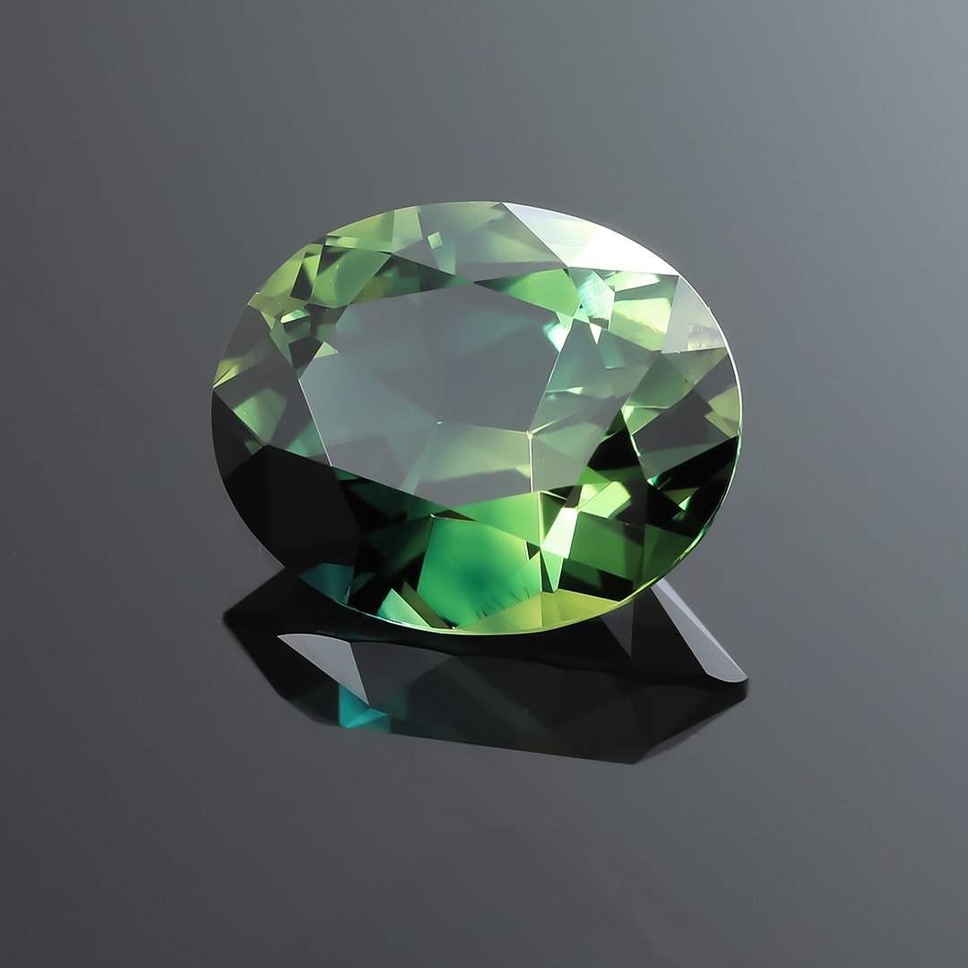 Australian Parti Sapphire - Oval - 4.24ct