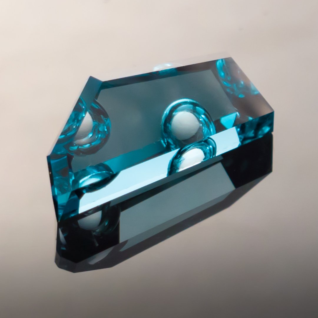 Bespoke Gems - London Blue Topaz - Innerscape - Opposing Binaries - 7.28ct by Doug Menadue