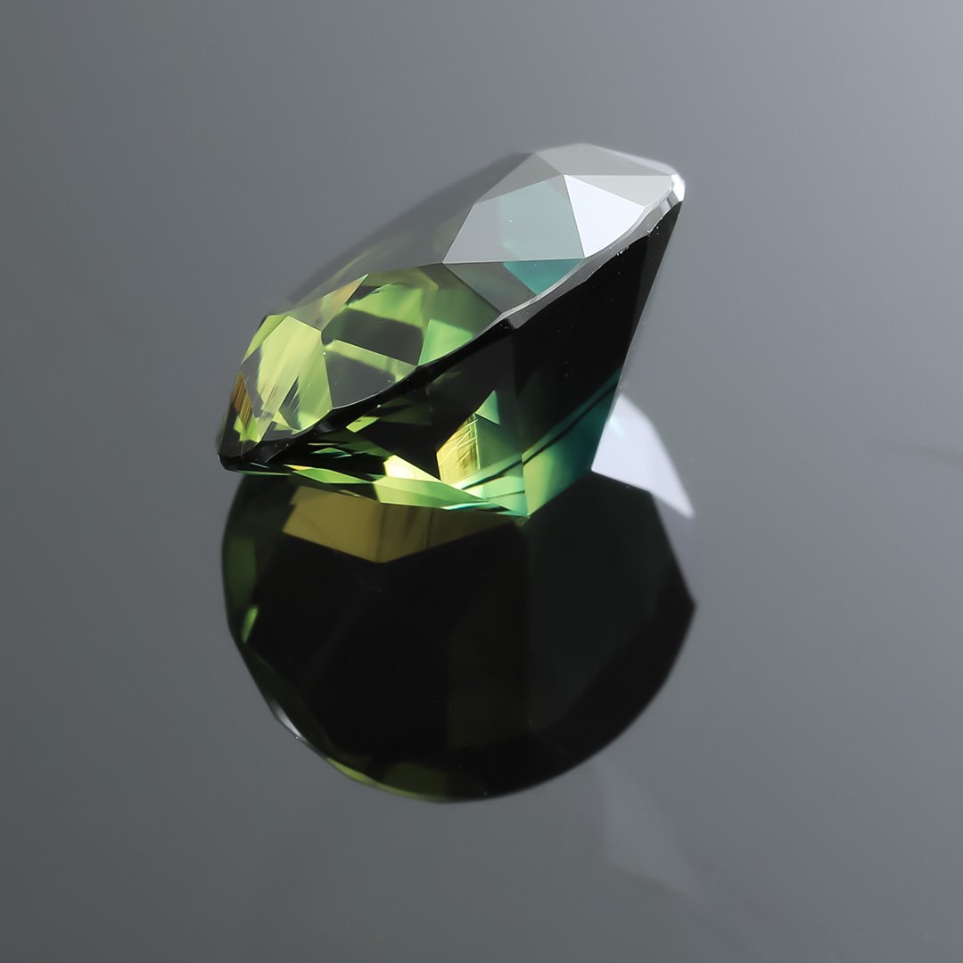 Australian Parti Sapphire - Oval - 4.24ct