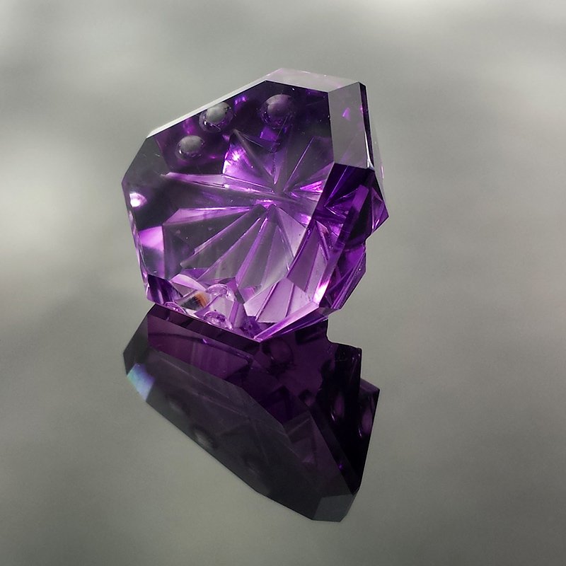 Bespoke Gems - Amethyst - Fantasy - 18.3ct