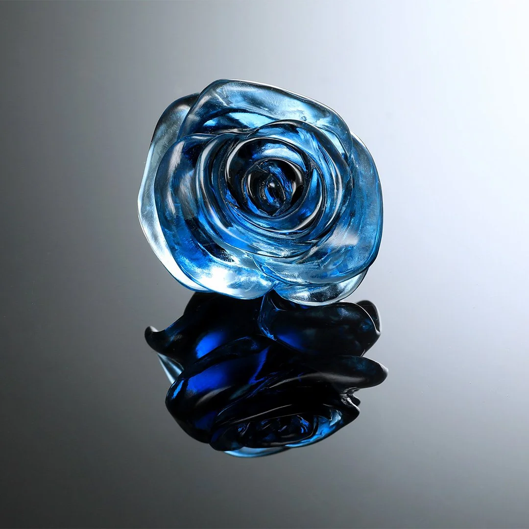 Brazilian London Blue Topaz - Blue Jubilee Rose Carving - 20.47ct