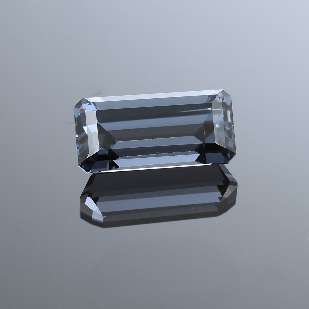 Burmese Grey Spinel - Emerald Cut - 4.08ct