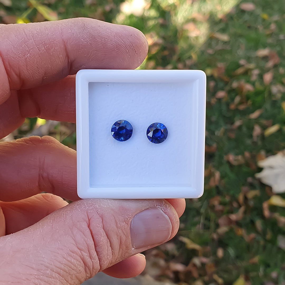 Blue Sapphire - Matched Pair Round - 3.14ct