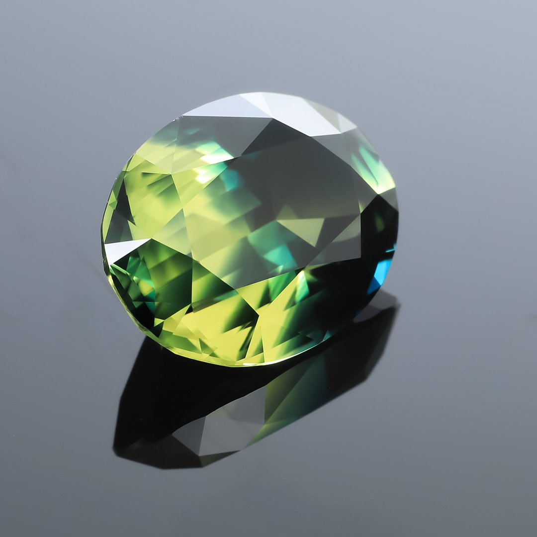 Australian Parti Sapphire - Oval - 4.62ct