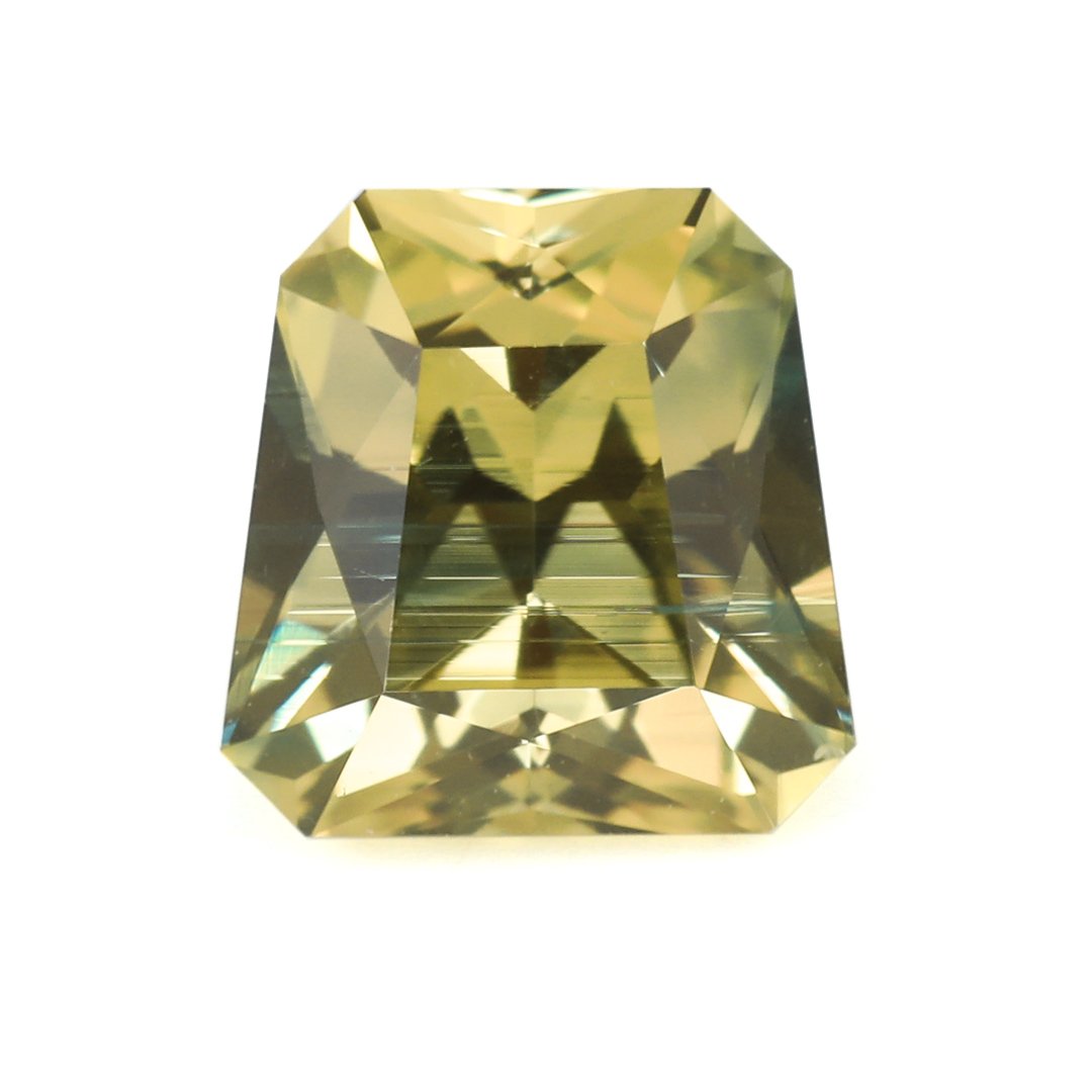 Precision Gem - Australian Yellow Parti Sapphire - Shield - 1.39ct by Doug Menadue