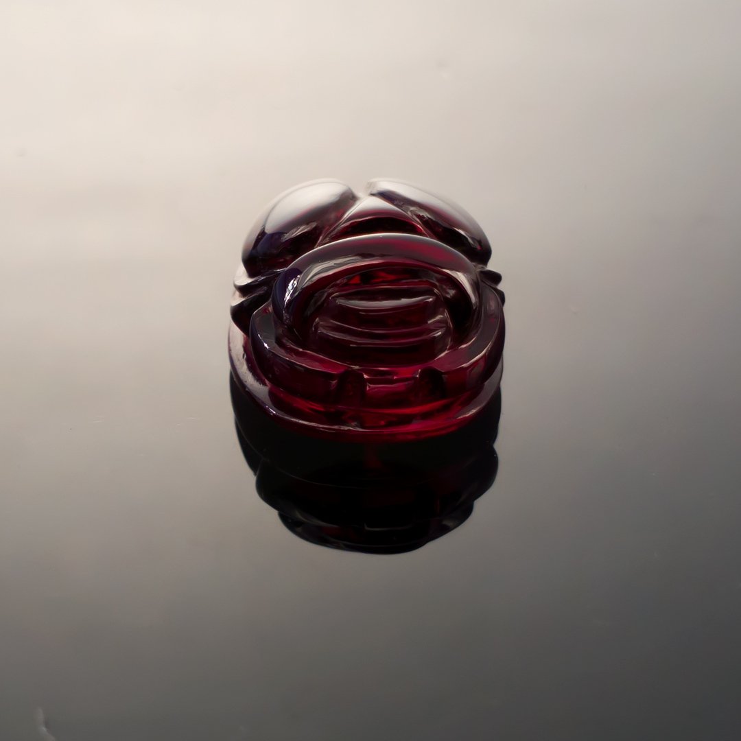 Gem Carving - Rhodolite Garnet - Scarab Beetle - 13ct