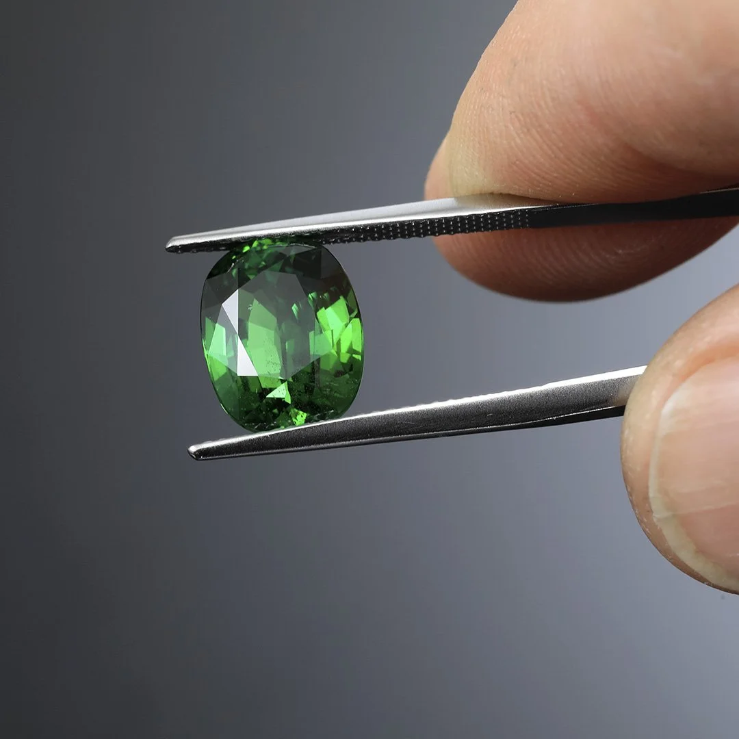 Tanzanian Tsavorite Garnet - Rectangle Cushion - 5.79ct