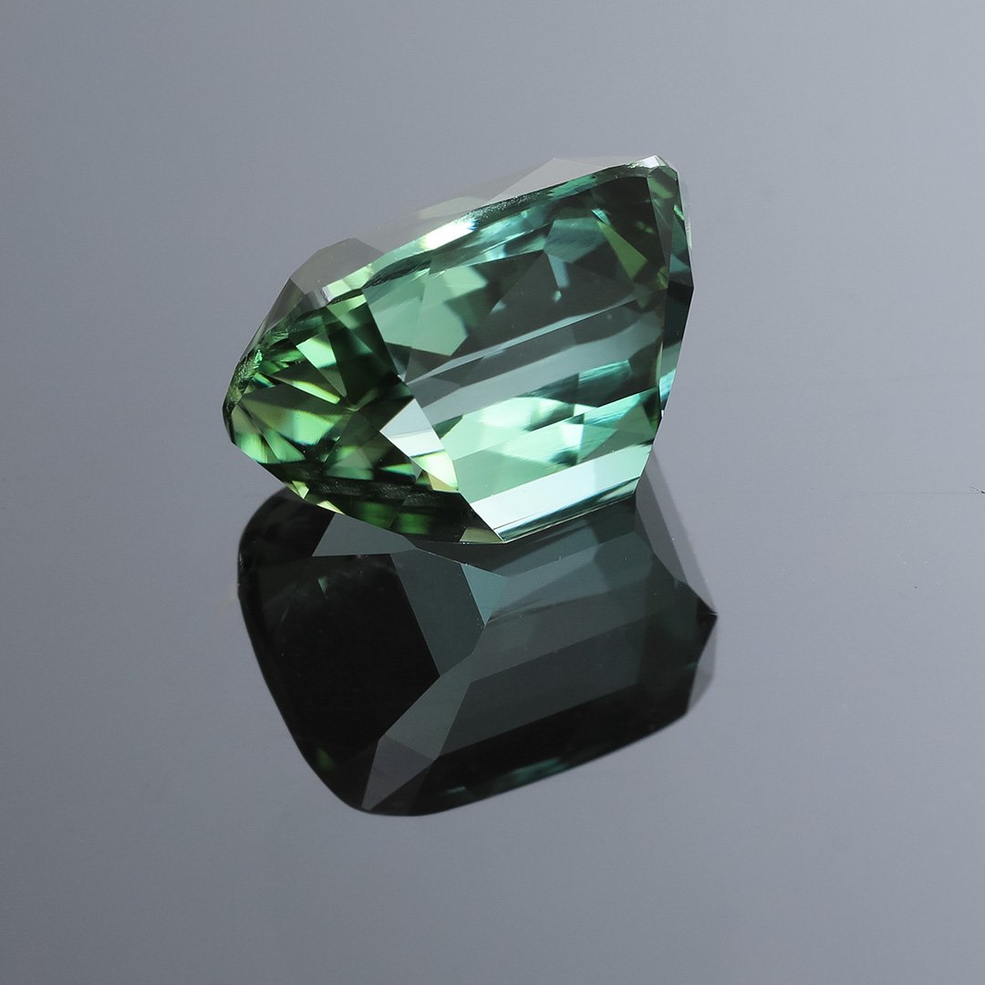 Afghan Green Tourmaline - 5.84ct - Rectangle Cushion